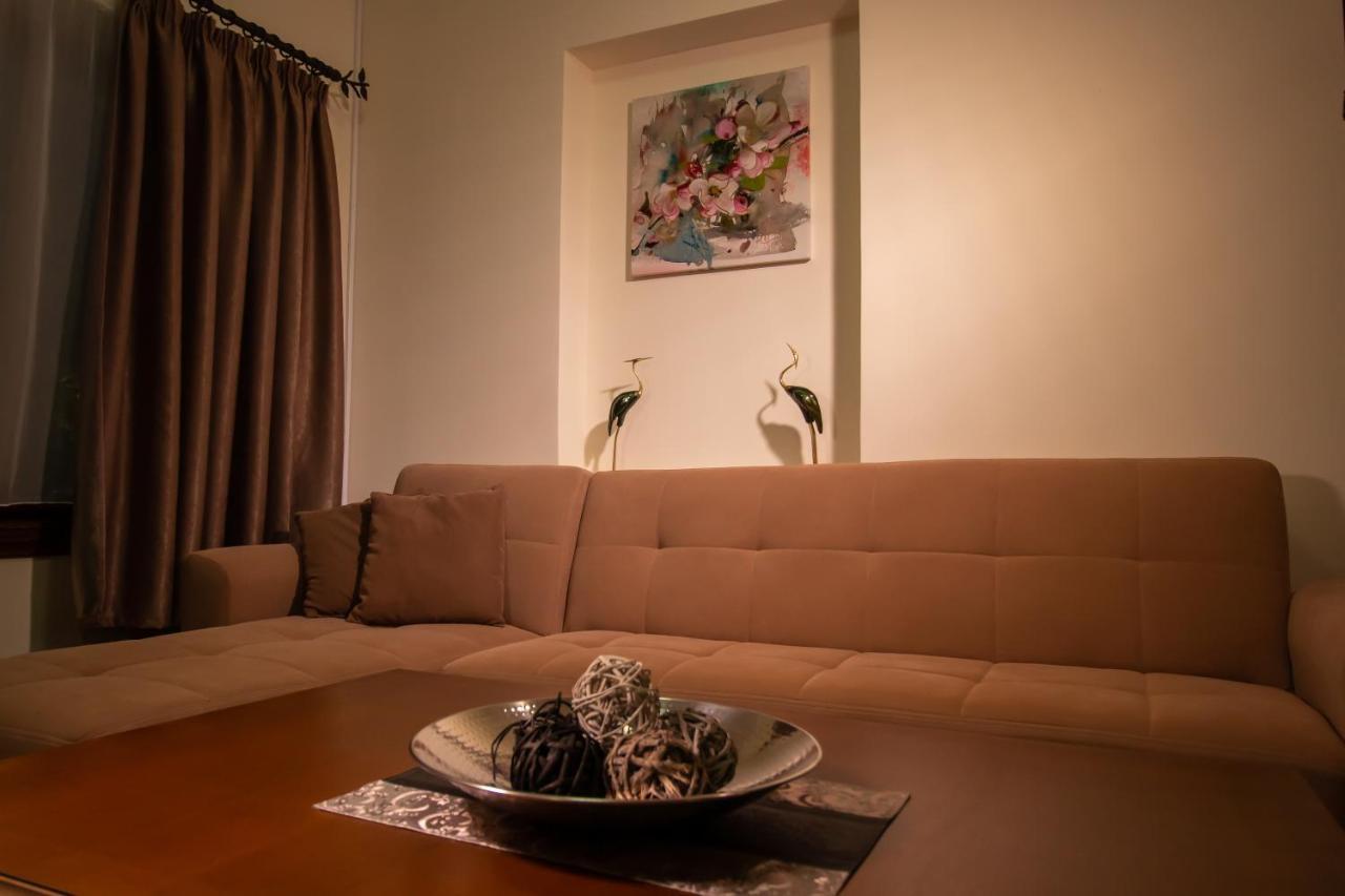 Ionion Fos Aparthotel Nikiana Exteriör bild