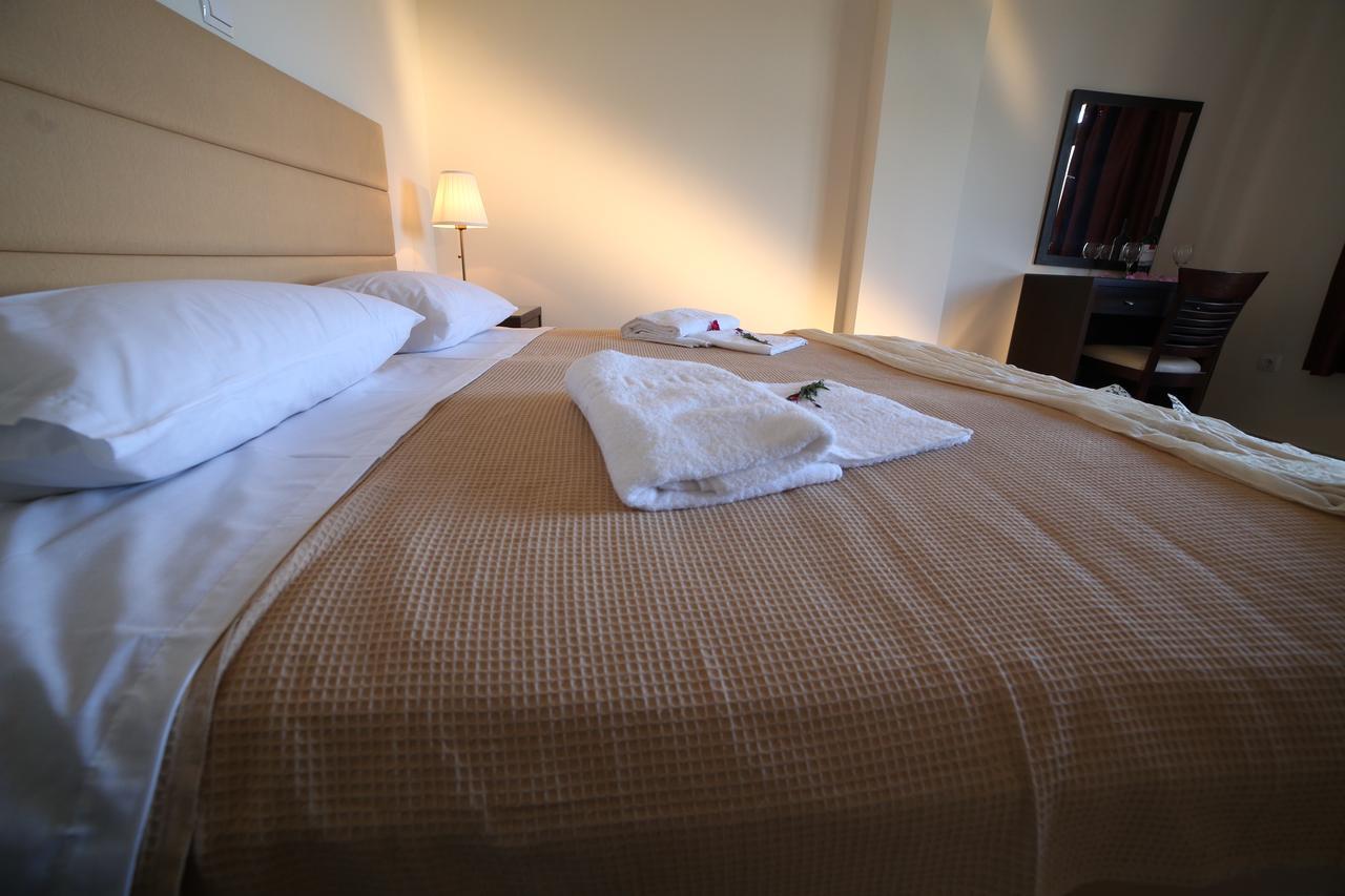 Ionion Fos Aparthotel Nikiana Exteriör bild