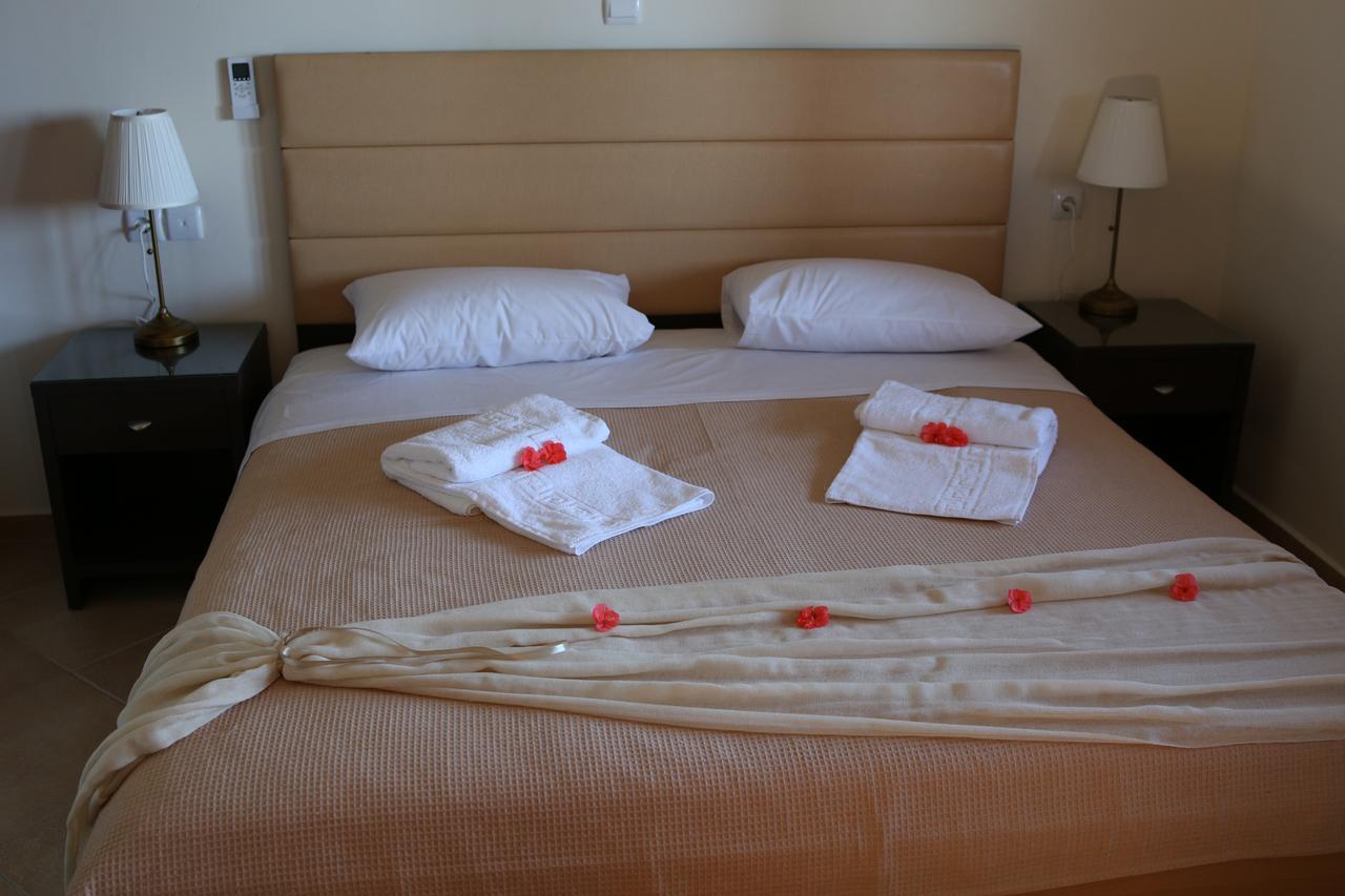 Ionion Fos Aparthotel Nikiana Exteriör bild